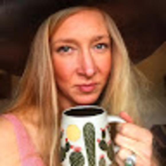 Meet your Posher, Anna - Picture 1 of 1